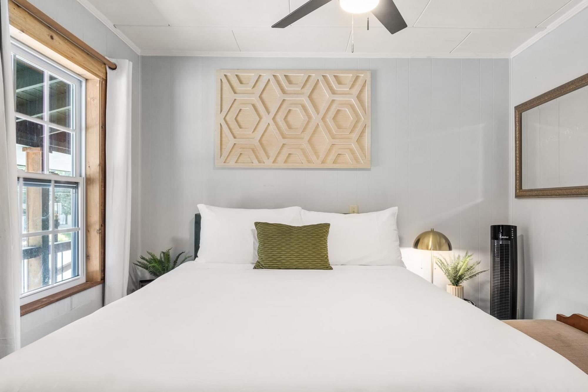 Cedarwood Inn Hendersonville Eksteriør bilde