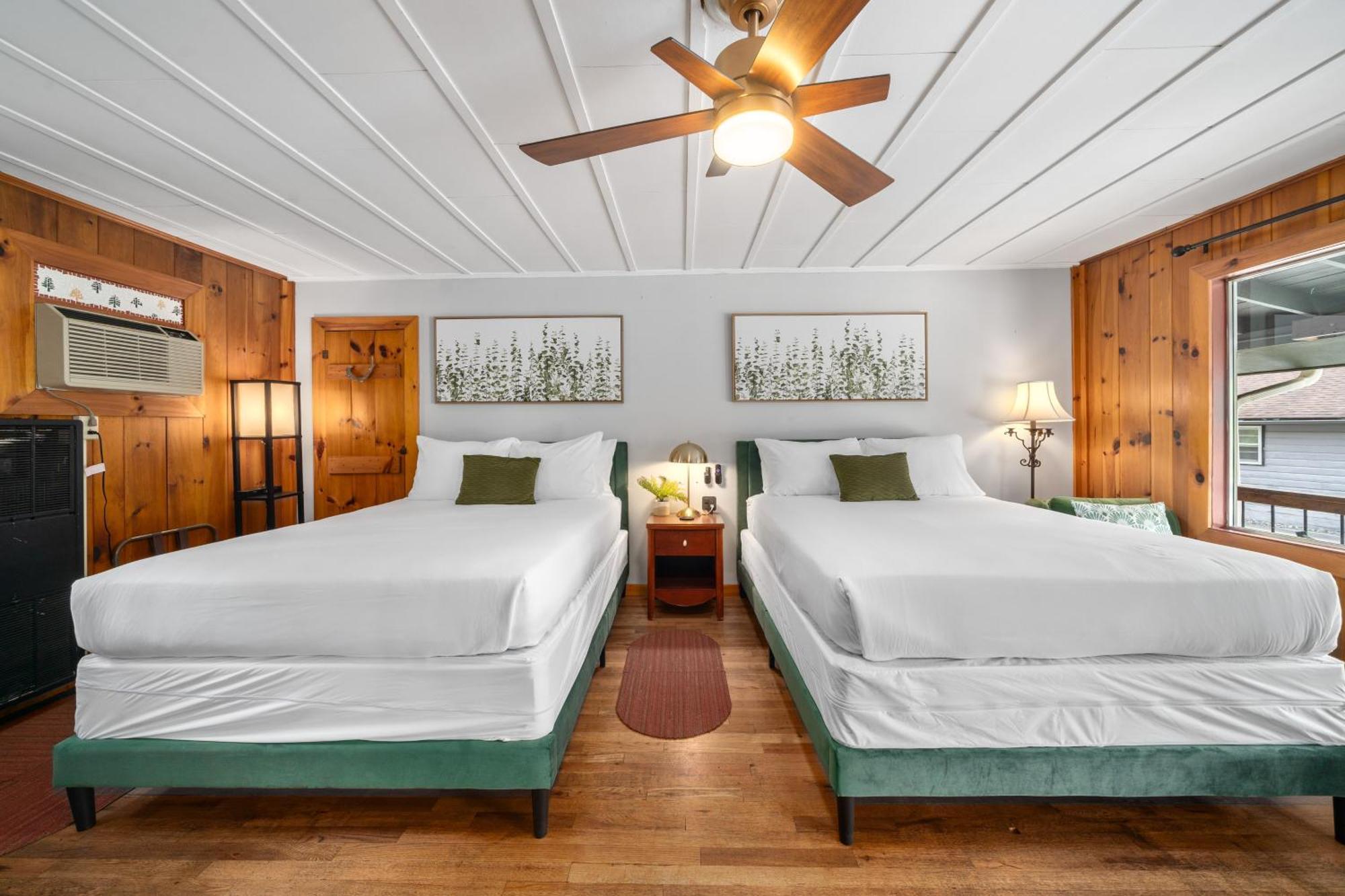 Cedarwood Inn Hendersonville Eksteriør bilde