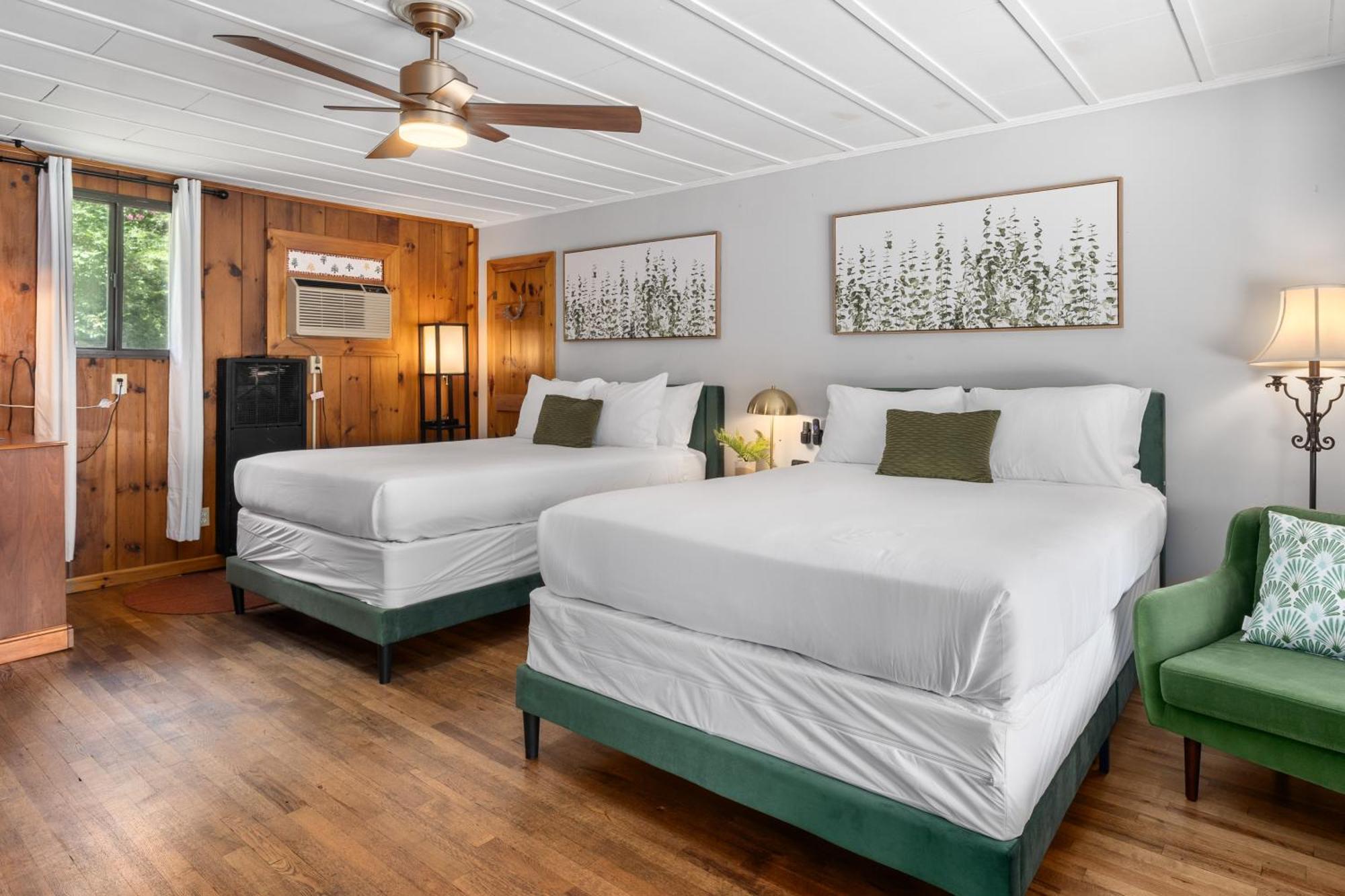 Cedarwood Inn Hendersonville Eksteriør bilde