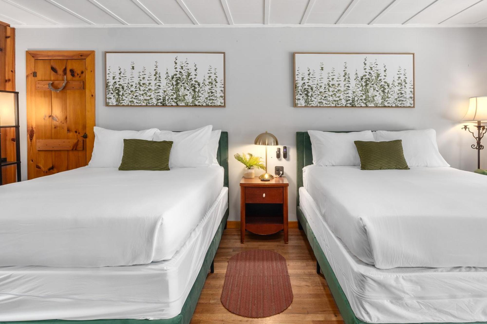 Cedarwood Inn Hendersonville Eksteriør bilde