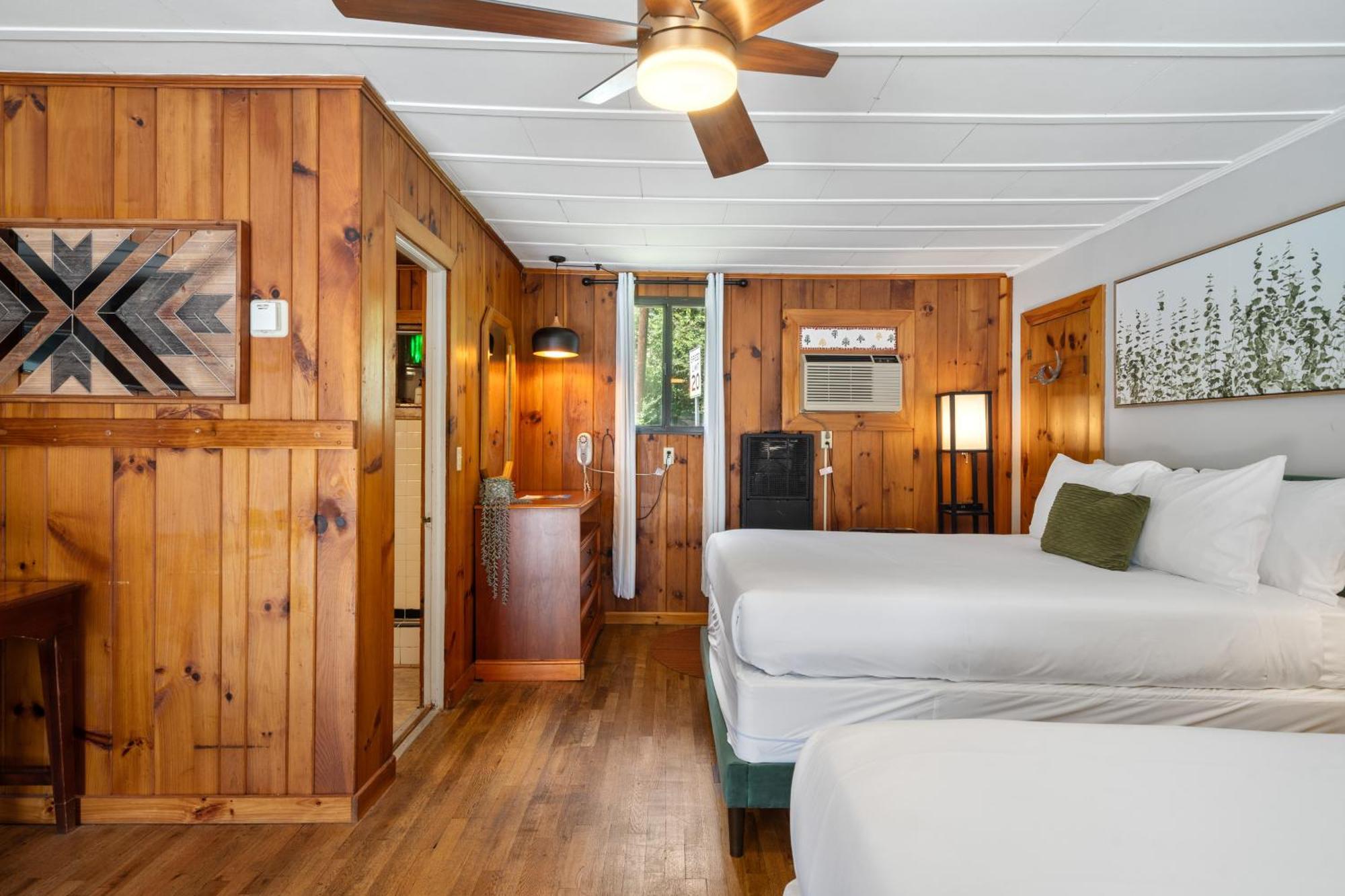 Cedarwood Inn Hendersonville Eksteriør bilde