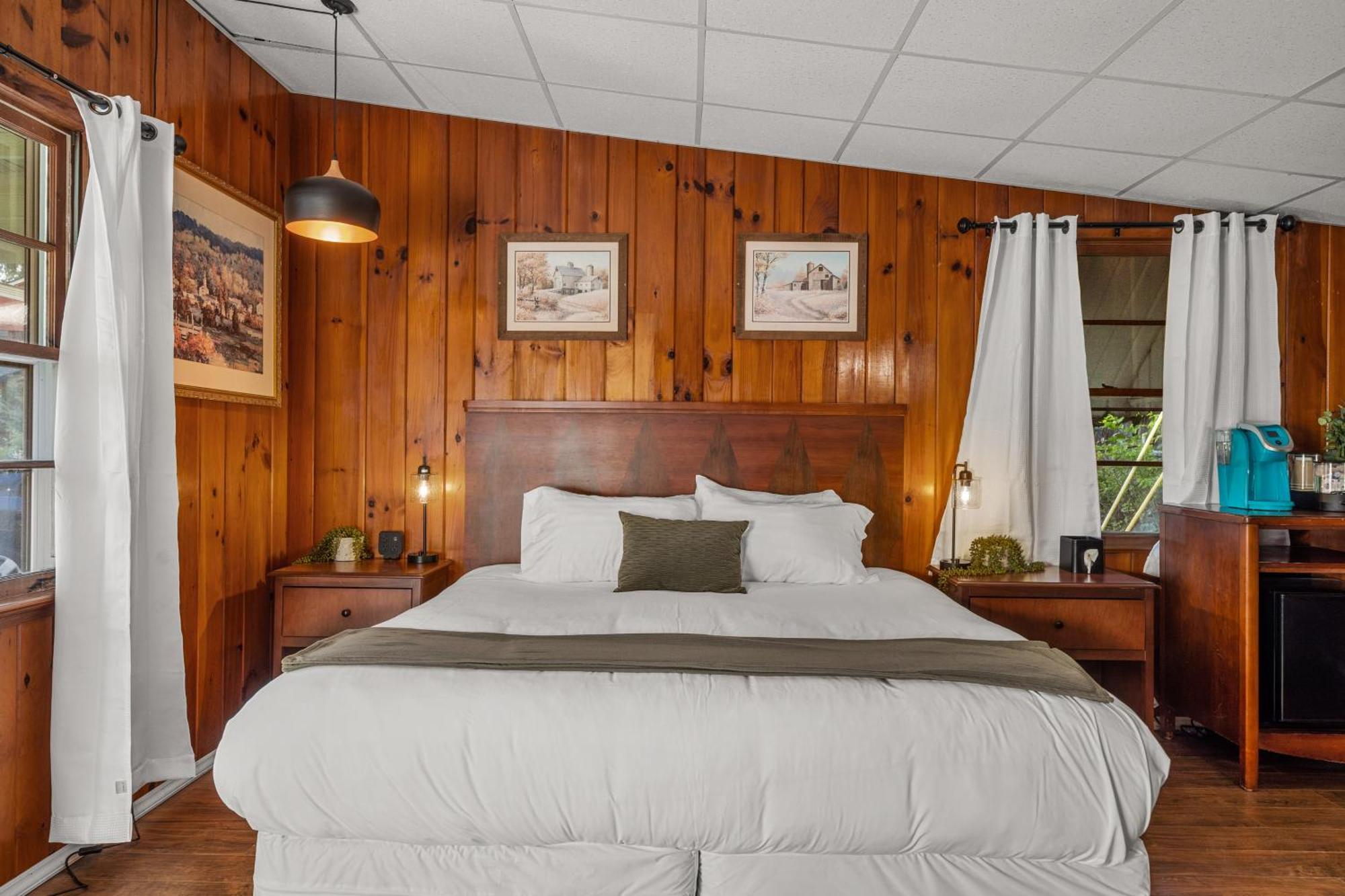 Cedarwood Inn Hendersonville Eksteriør bilde