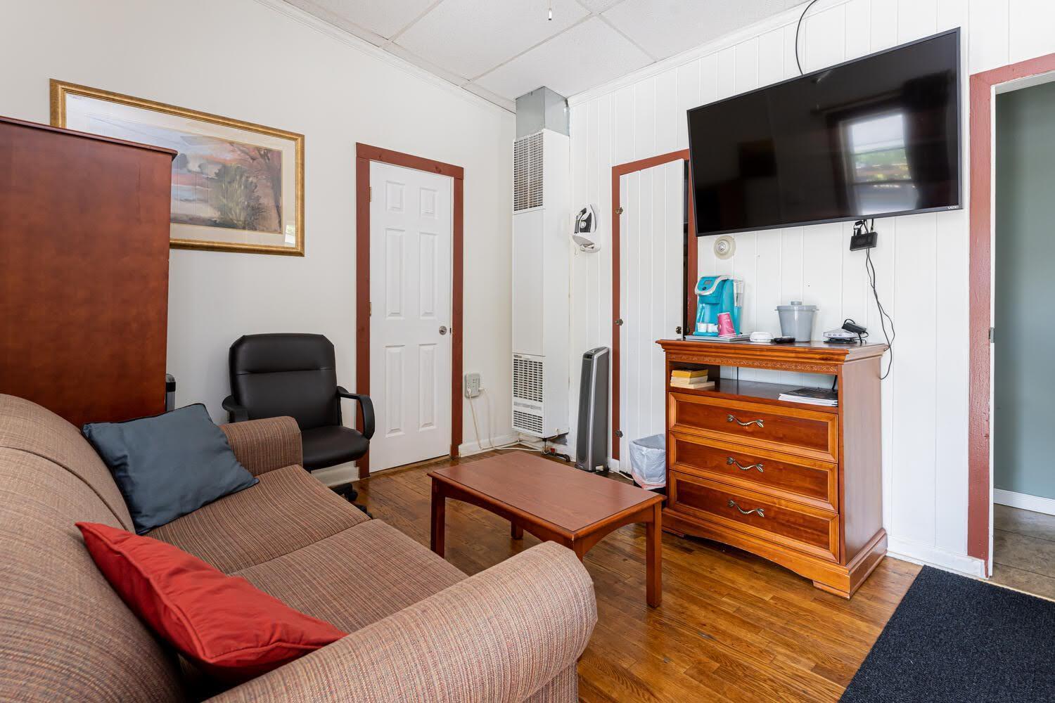 Cedarwood Inn Hendersonville Eksteriør bilde