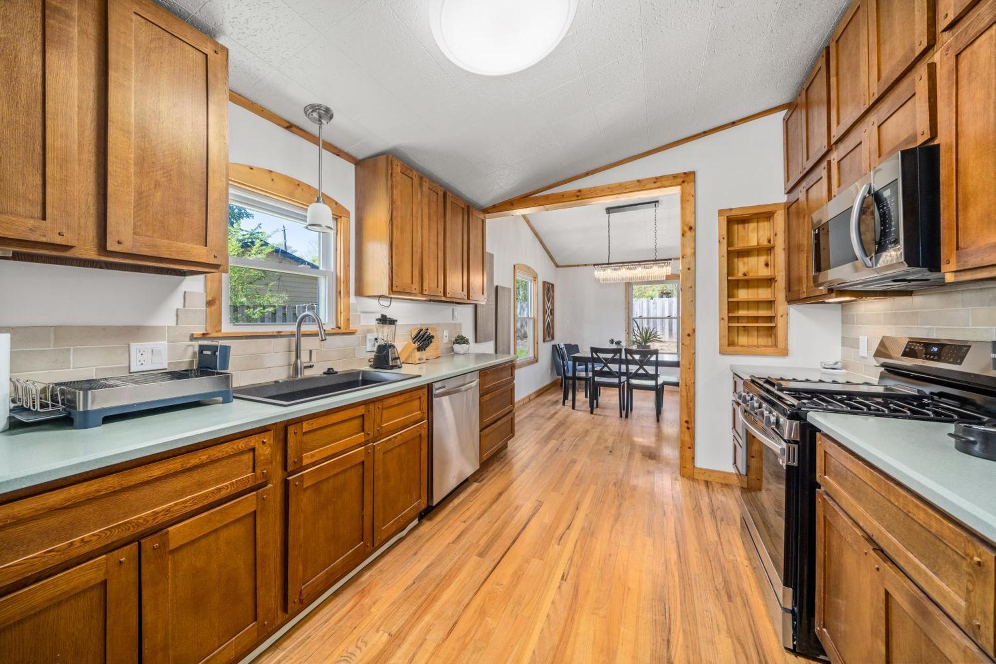 Cedarwood Inn Hendersonville Eksteriør bilde
